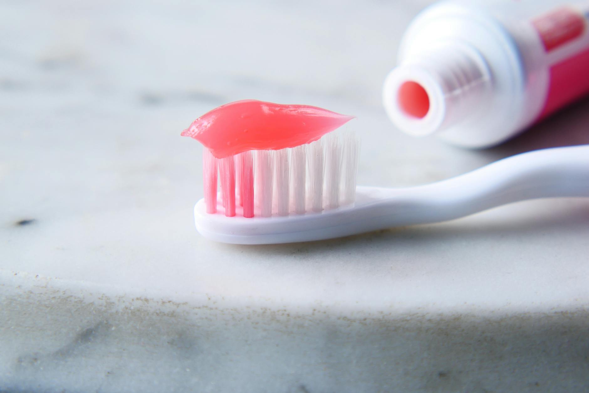 5 Toothpastes Discontinued For Dangerous Ingredients