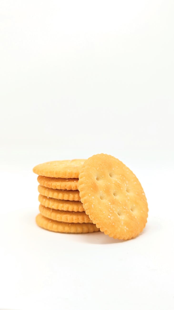 5 Crispy Crackers Pulled For Toxic Ingredients