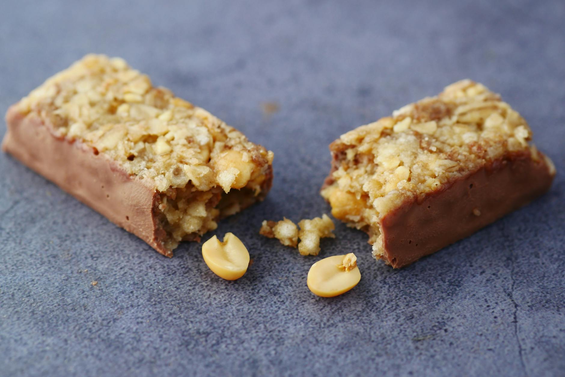 5 Granola Bars That Will Hijack Your Diet