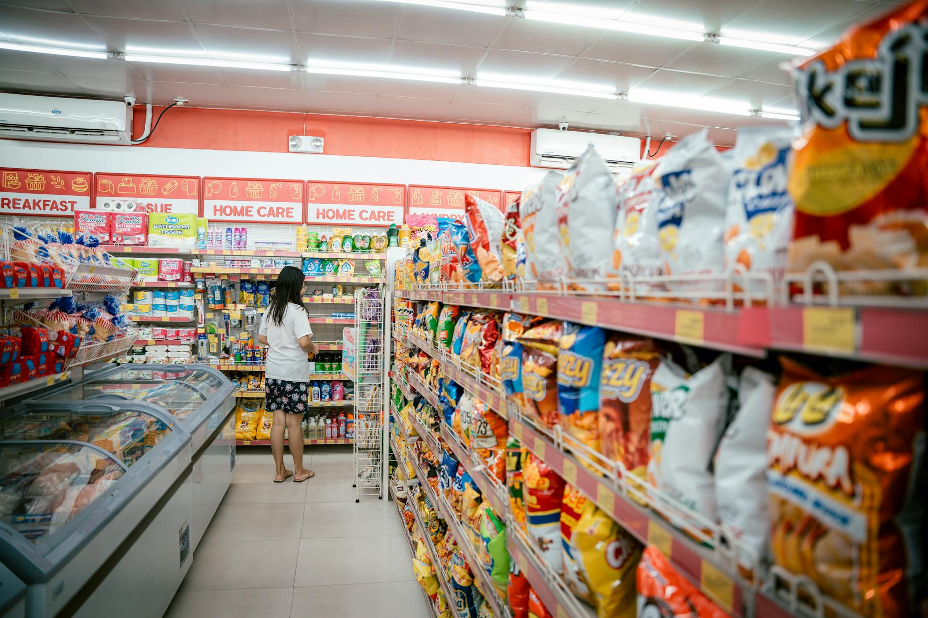 7 Grocery Stores Most Likely To Go Bankrupt in 2026