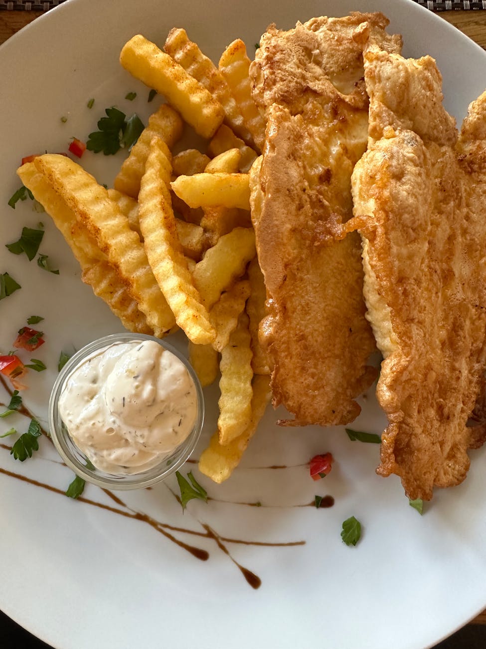 crispy fish and chips with tartar sauce