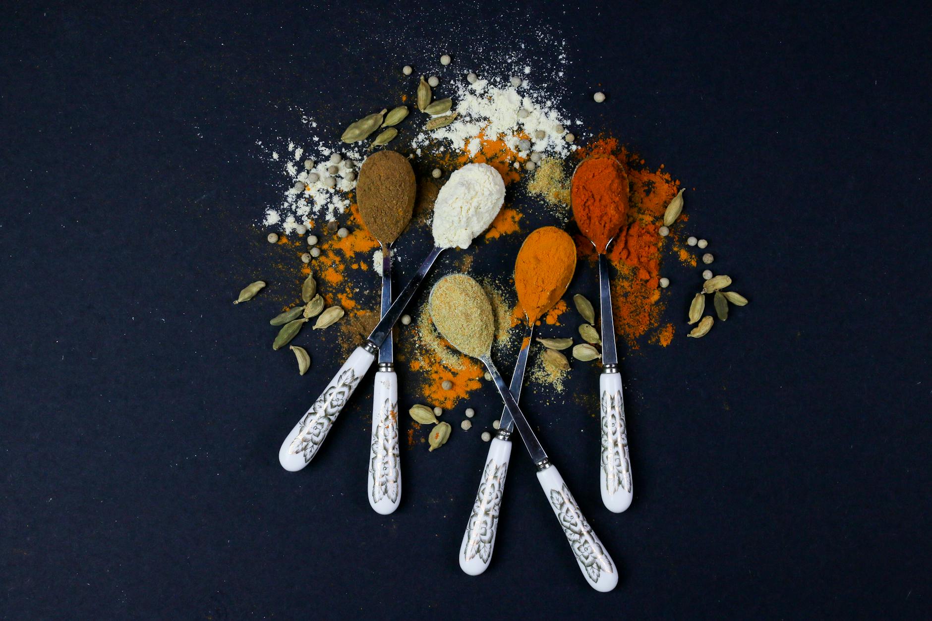 spoons with spices
