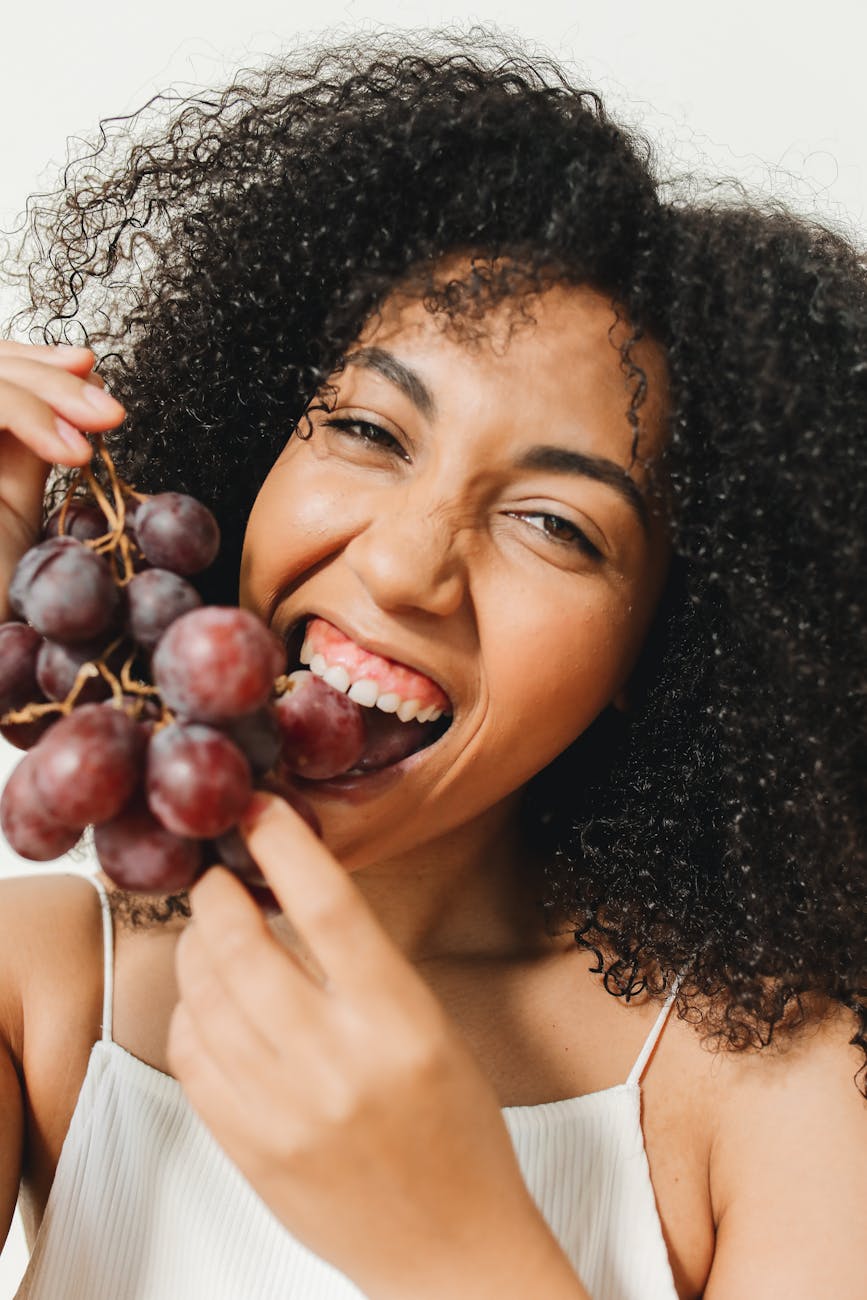 6 Of The Worst Fruits For Your Teeth