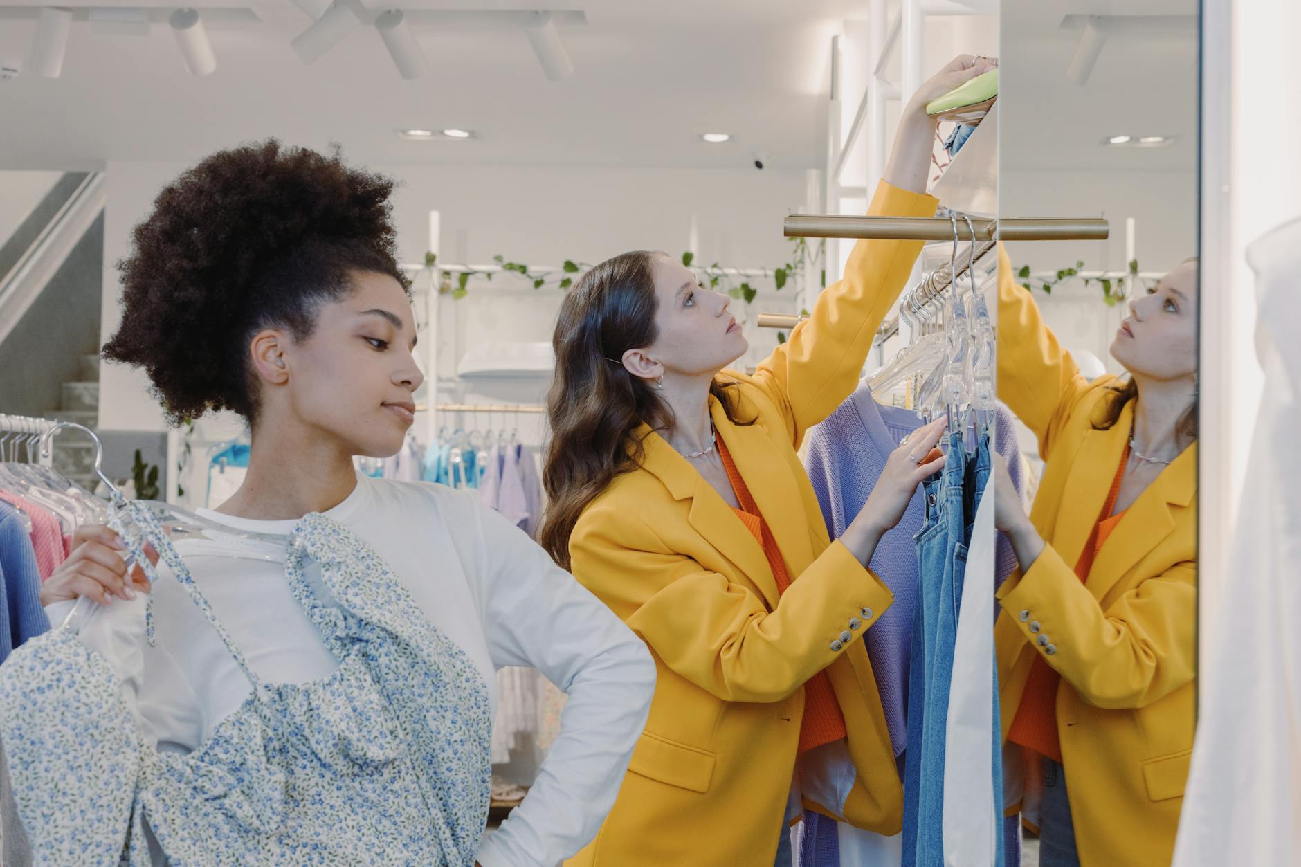 6 Department Stores Most Likely To Go Bankrupt in 2026