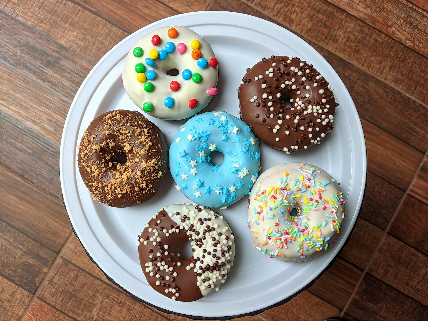 10 Grocery Store Bakery Donuts Better Than Anything You’ll Find At Krispy Kreme
