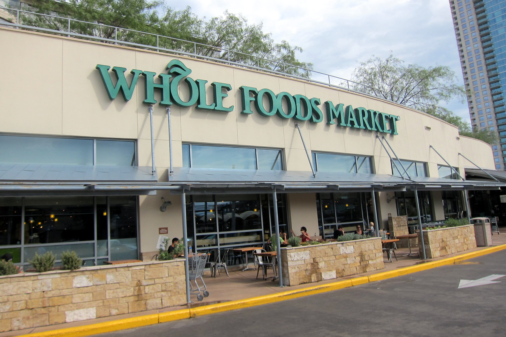 5 Of The Best Times To Go To The Whole Foods Deli