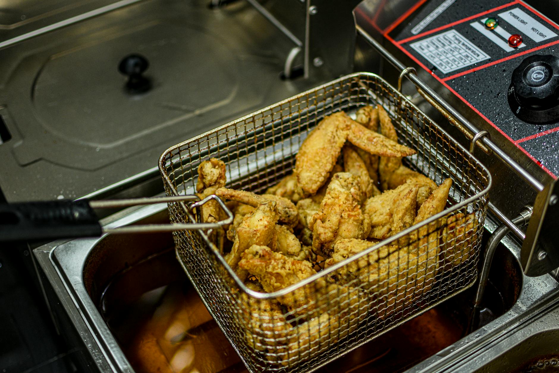 5 Gas Stations That Sell The Best Fried Chicken