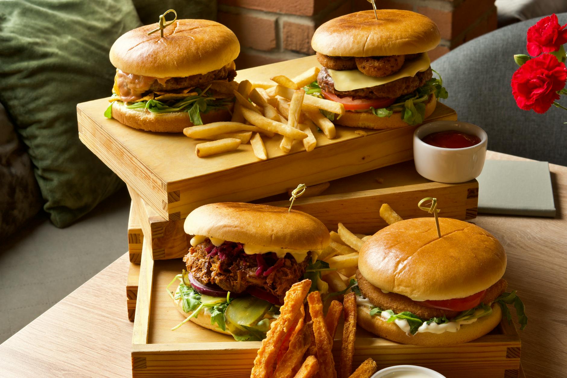 5 Burgers Linked to Colon Cancer