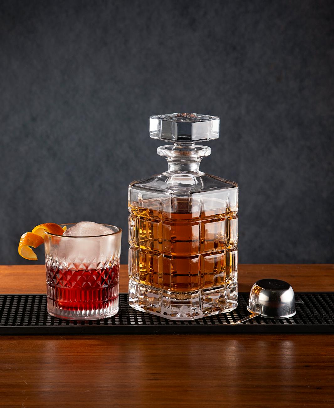 6 Best Ways To Drink Scotch To Enjoy The Most Flavors