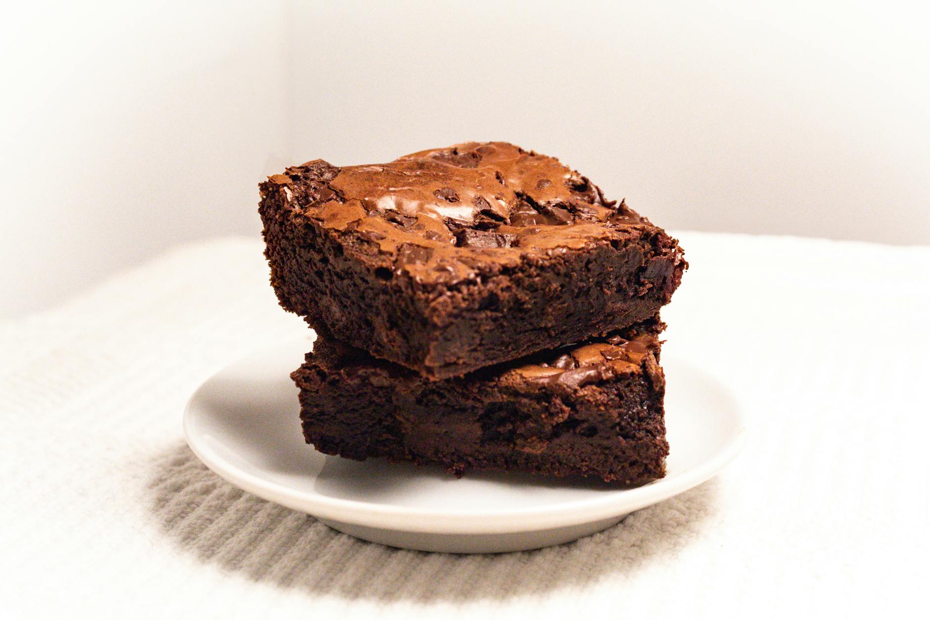 5 Grocery Store Bakeries That Make the Best BrowniesÂ