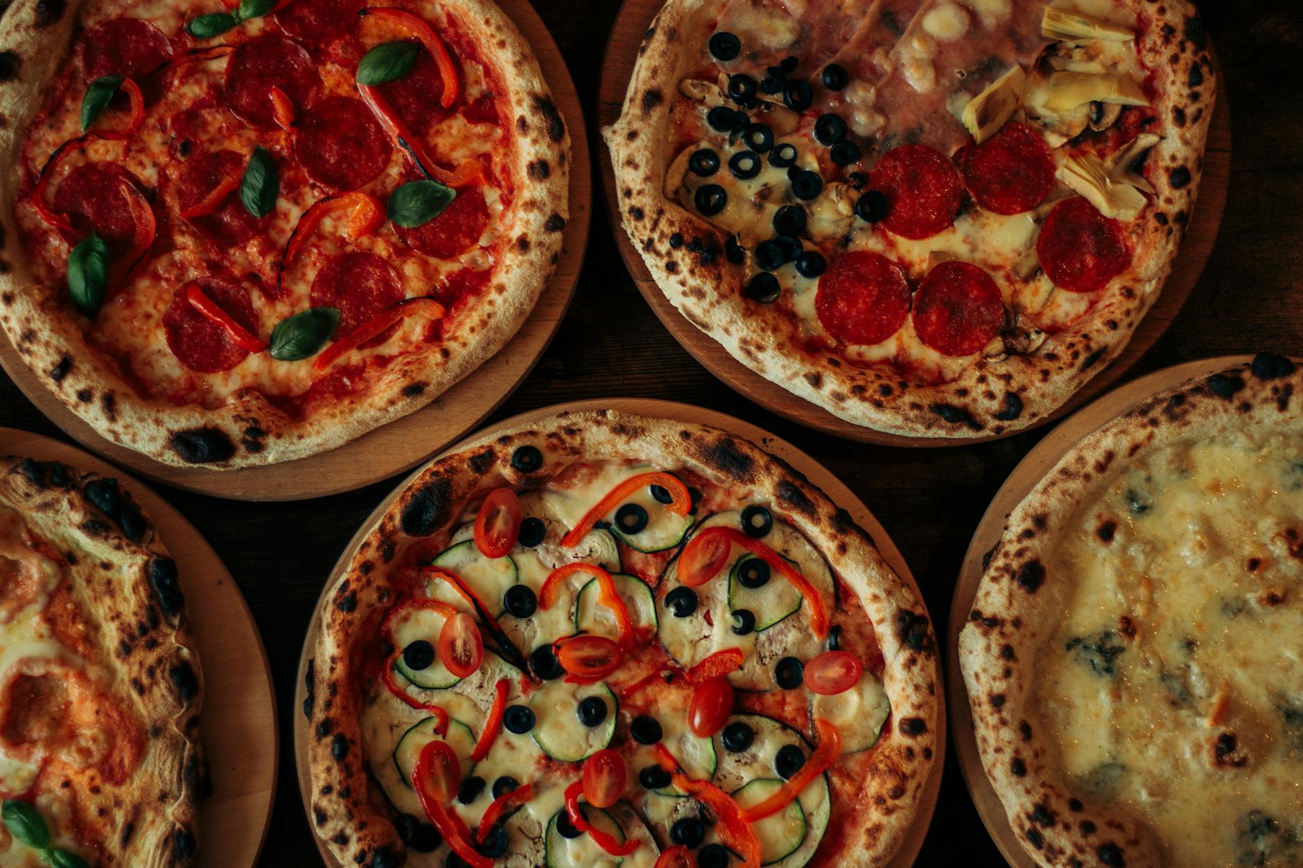 6 Most Overrated Styles of Pizza