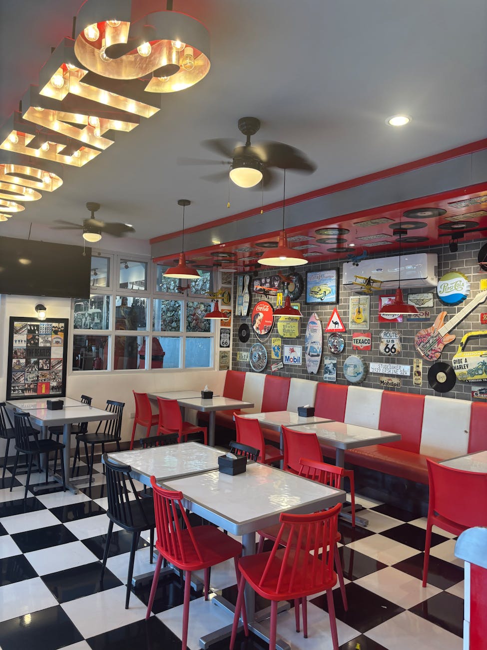 5 Classic Diner Foods You Should Always Order