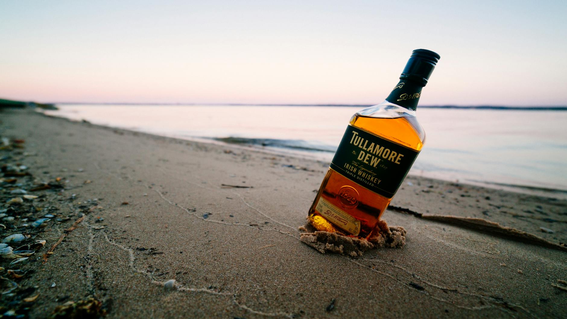 5 Of The Oldest Irish Whiskeys Still In Production