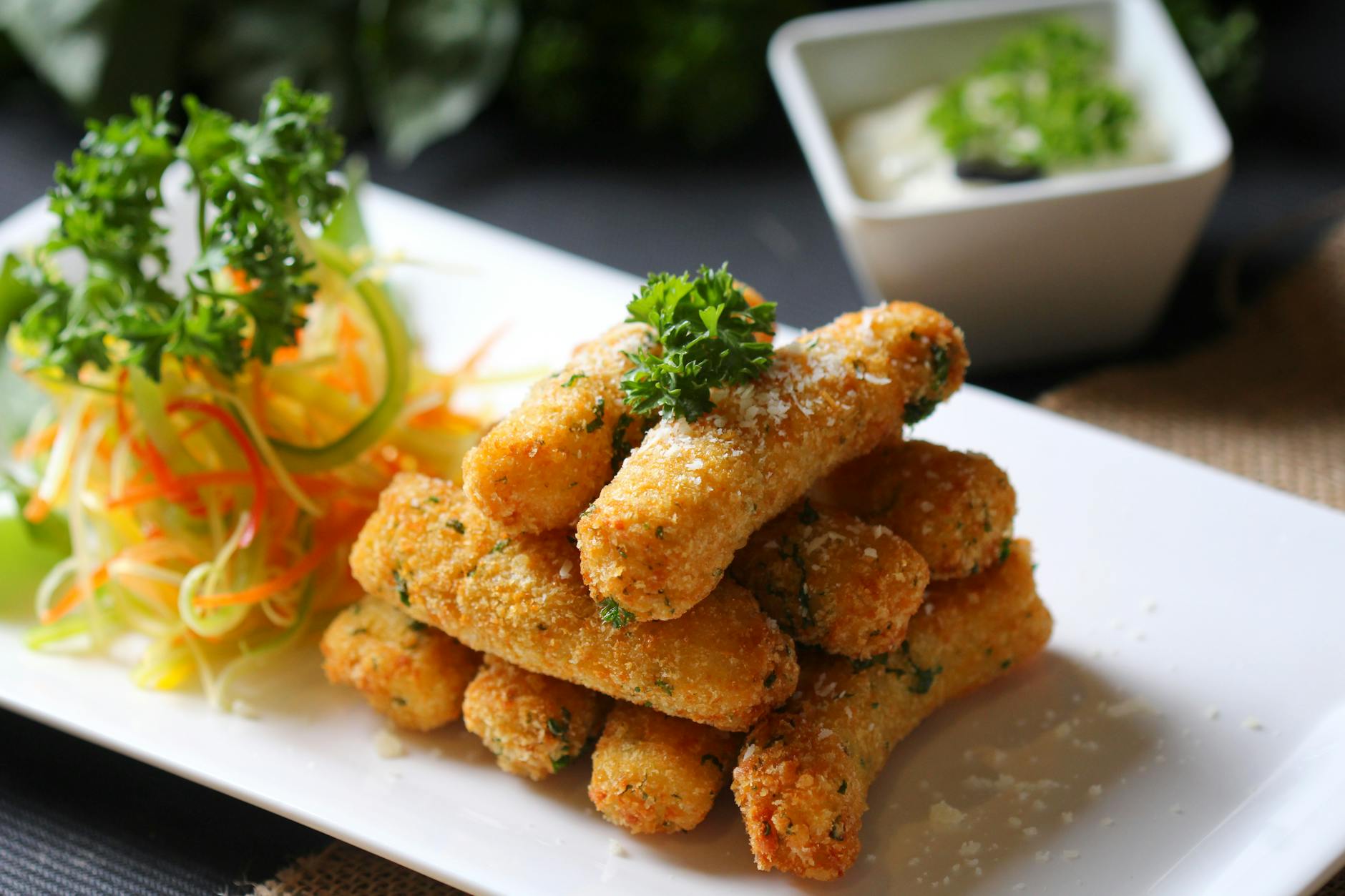 fried mozzarella sticks