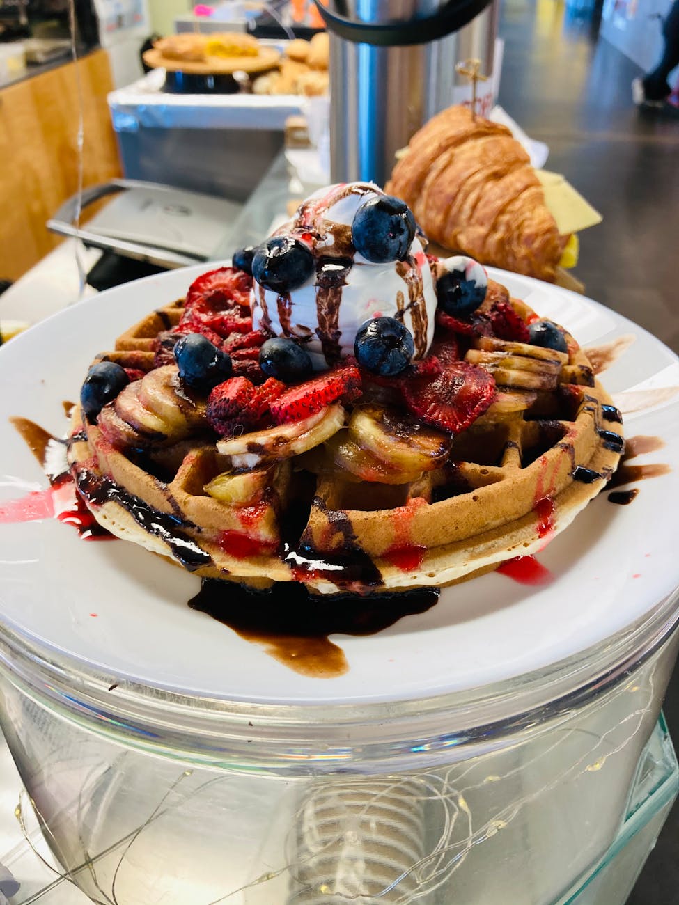 6 Frozen Waffles That Are Better Than Eggo Waffles
