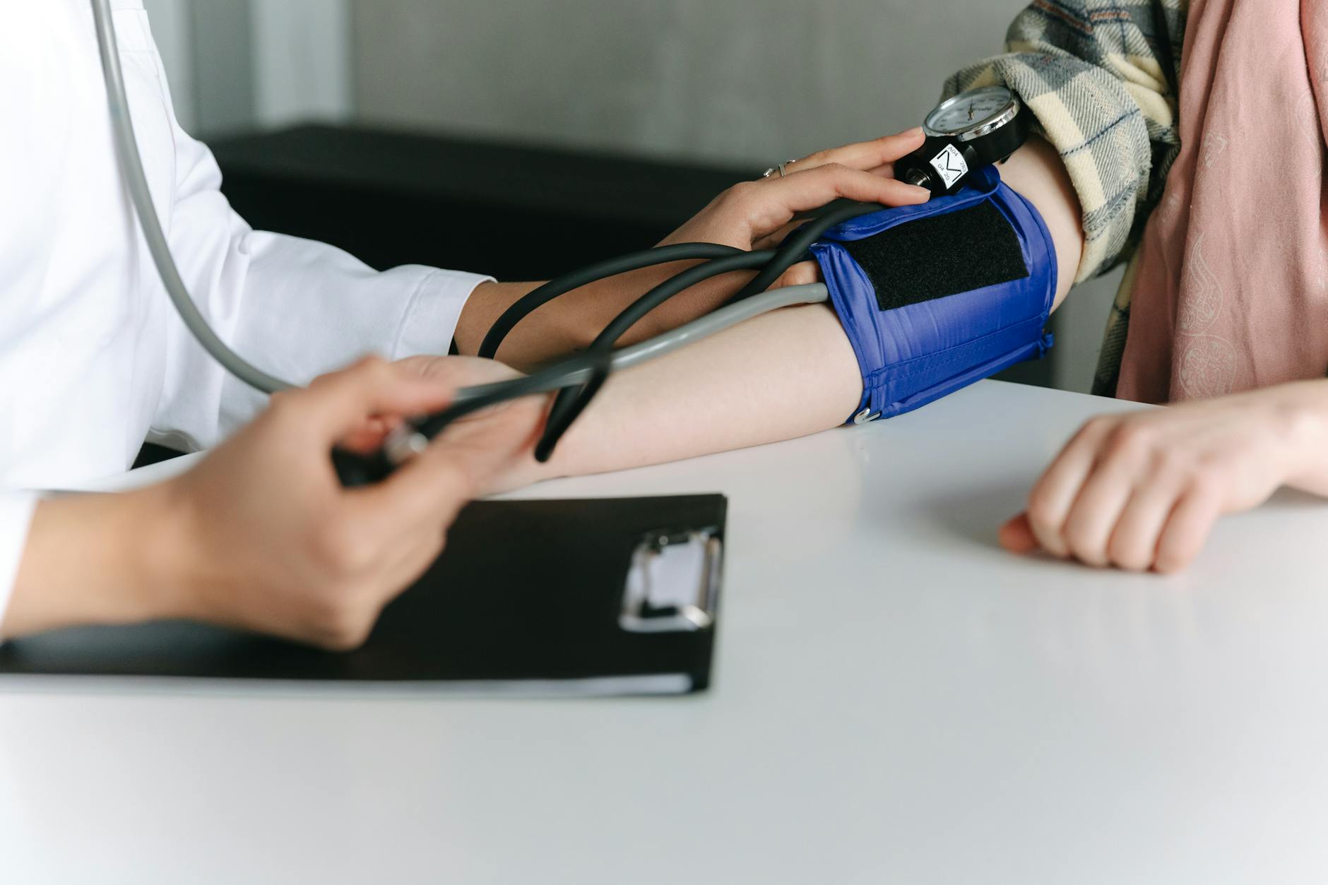 5 Artificial Sweeteners Linked to Hypertension