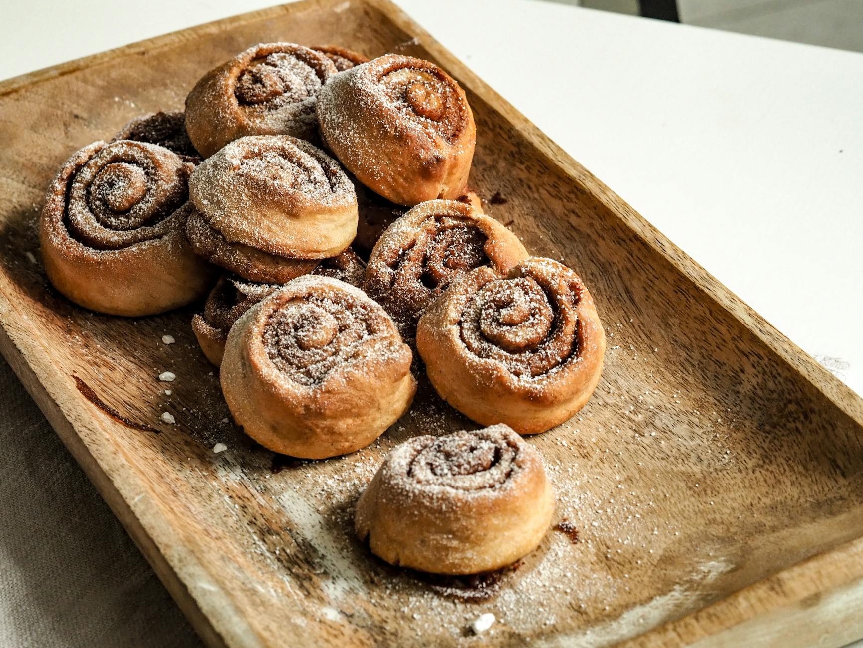 5 Grocery Store Cinnamon Rolls Better Than Anything You’ll Get At A Bakery