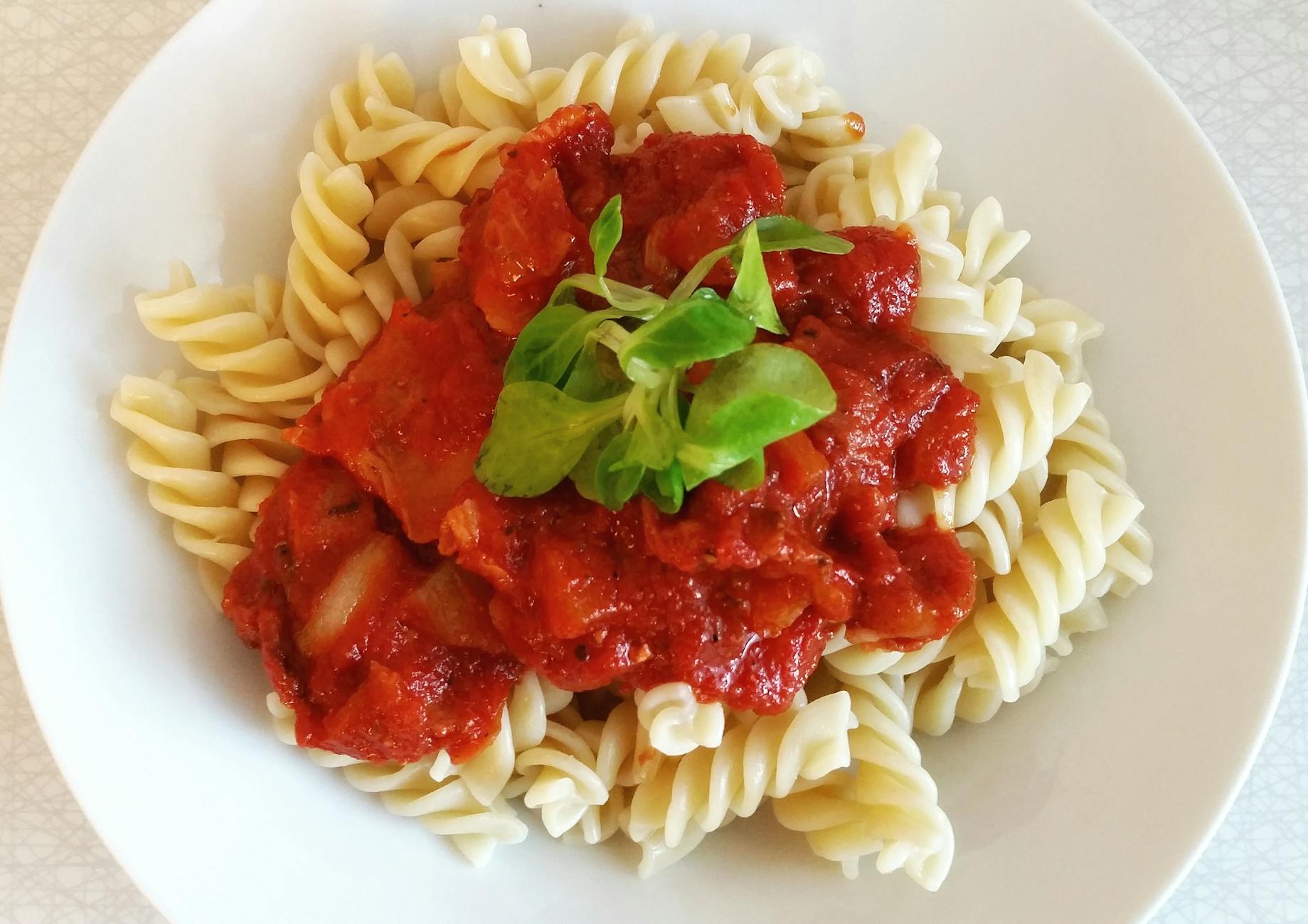 6 Grocery Stores With The Best Store-Brand Pasta Sauces