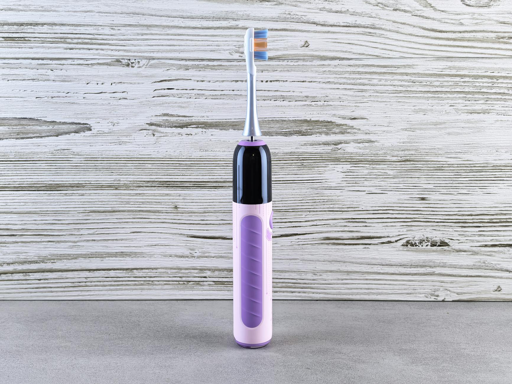 9 Electric Toothbrushes That Aren’t Worth The Money 